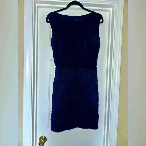 Flattering Navy Body con Dress Size 8 - Picture 1 of 6